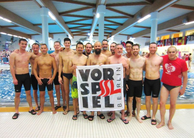 tl_files/vorspiel_ssl_bln/bilder/news_events/2016_03_Schwimmer_Frankfurt-XMas-Turnier_2015.JPG tl_files/vorspiel_ssl_bln/bilder/news_events/2016_03_Schwimmer_Frankfurt-XMas-Turnier_2015.JPG