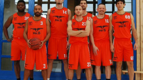 Basketball - Orange-Vorspiel-Team